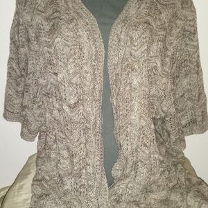 Beautiful woman cardigan browns and tans plus size 2x short sleeve